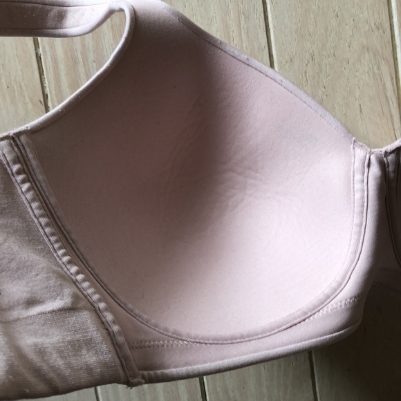 Vanity Fair moulded cup plus size support bra - Picture 8 of 9